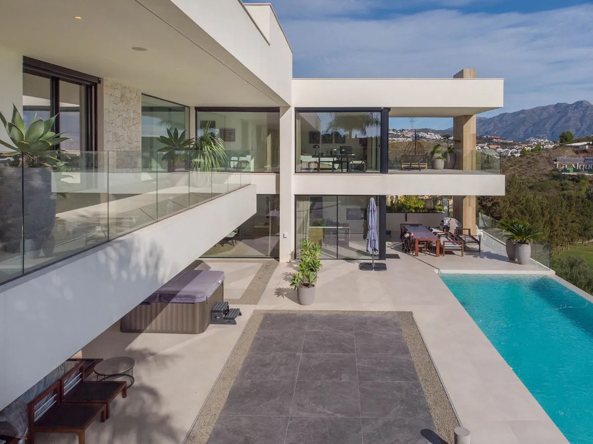 d271a6c9-fcf4-4181-88bc-97982b74eed1