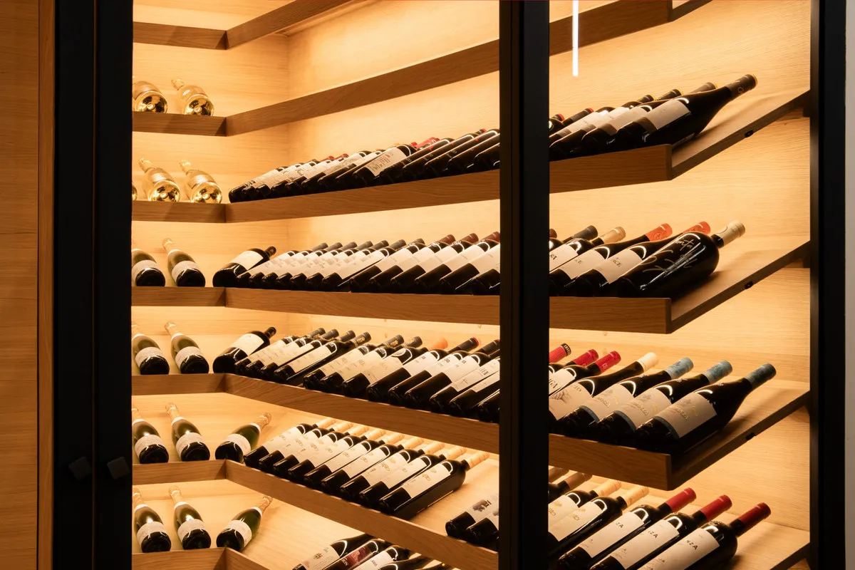 4f873d3f-2f70-4bbb-8c1d-e9a9602c1c6e