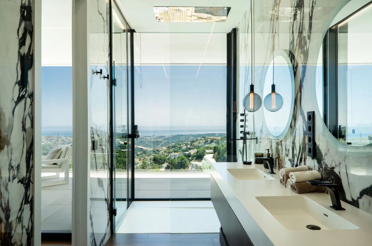 ed755a6c-c3bc-4a98-bced-8bd876c83cee