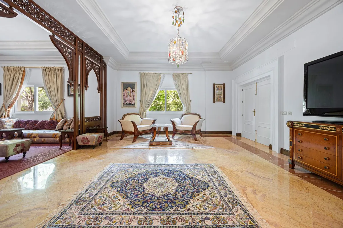 c0f1a139-7cbf-4a34-8d33-4139ce2063f3