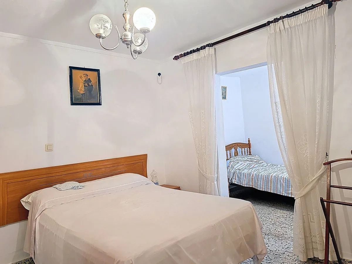 3bd44b36-8ad0-4c05-8d73-54a614bdebef