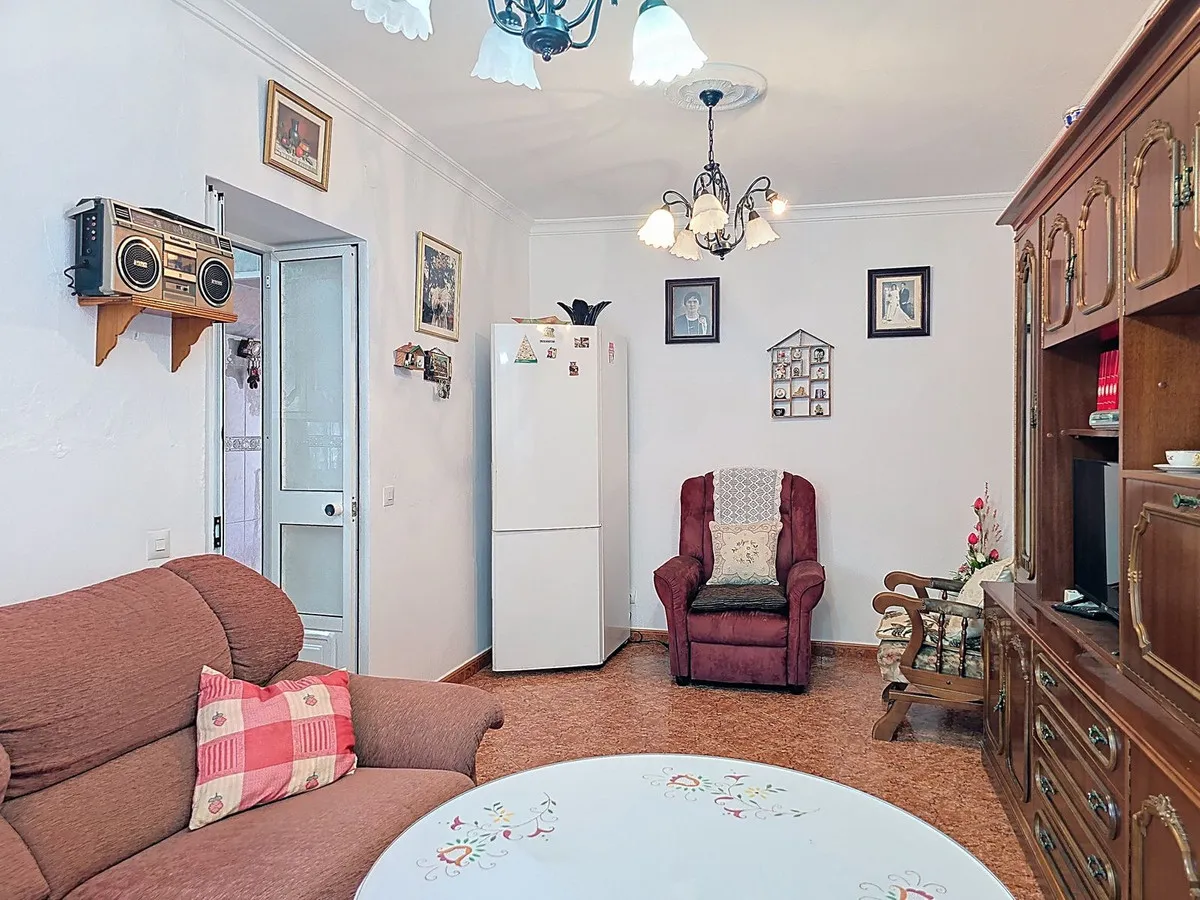 6cd84ff1-a58e-4774-8a19-2967a23f38a7