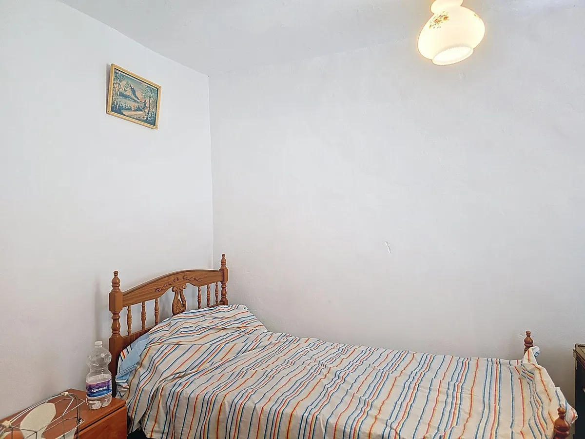 d0177fb7-fbdc-4378-9f29-82beb2958b78