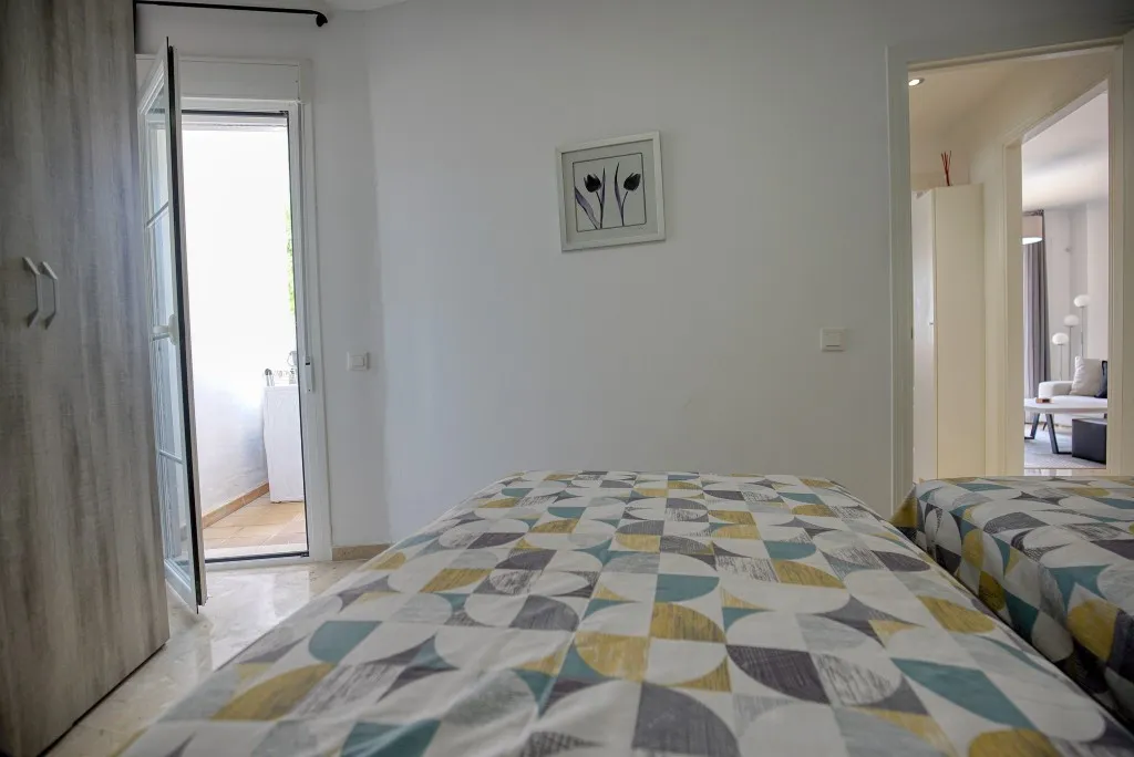 2d7ad2aa-d462-4f1a-b0a2-fcd9dc396856