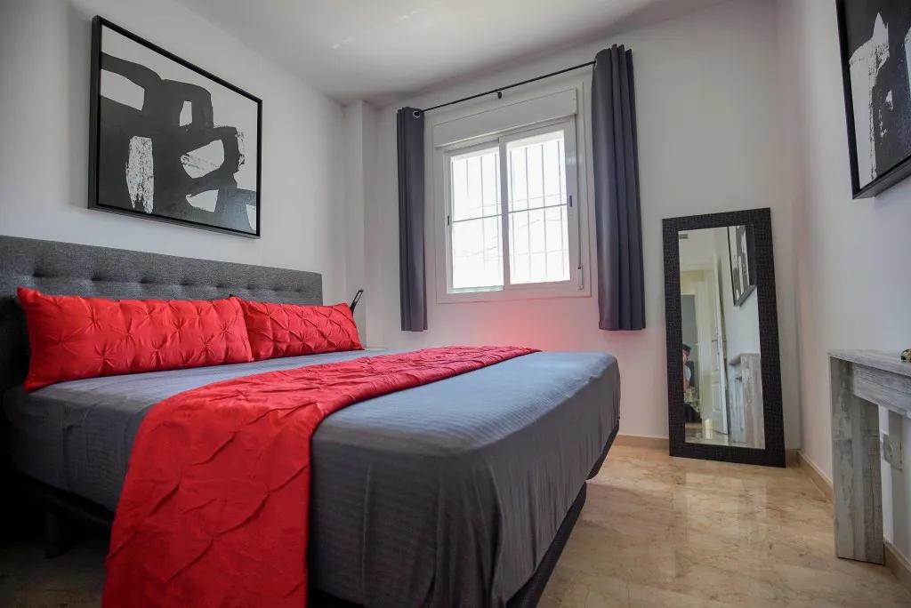 fde4061b-85a4-4039-83c3-e3ec5d51951c