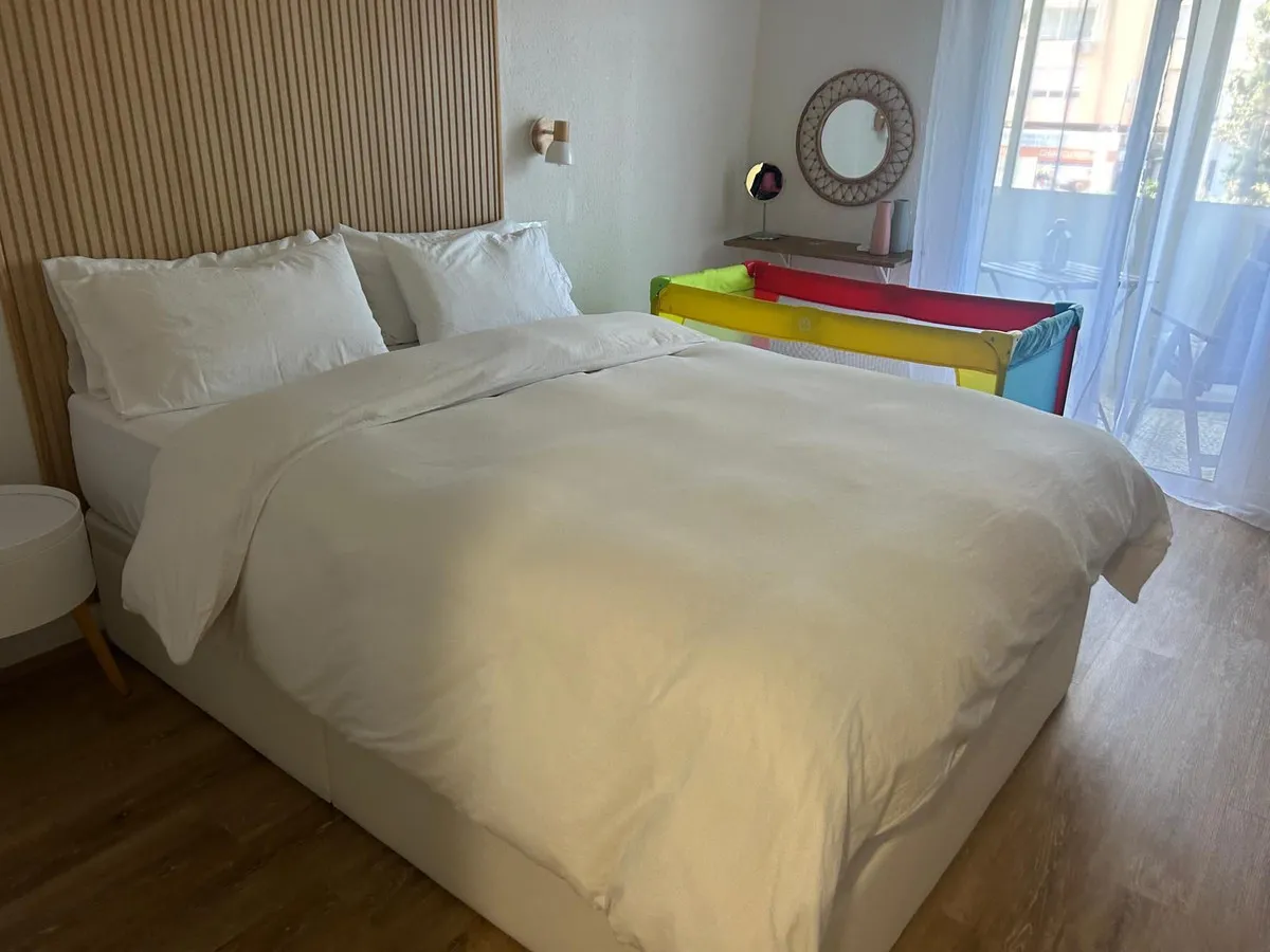 130c5c48-49bf-4bf5-bf61-cdb5f112897b