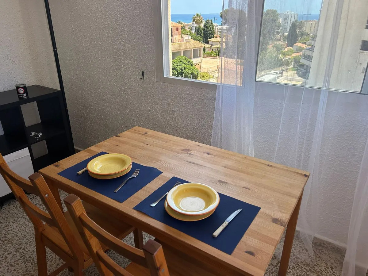 6f120ed4-14be-423f-8156-5bb19b598bfa