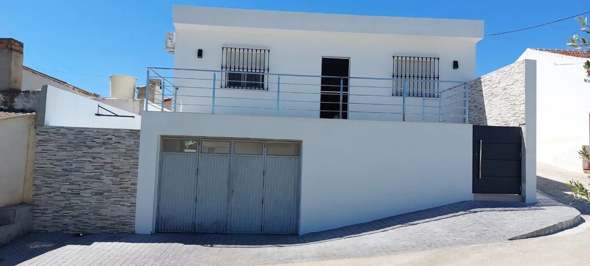 a766c96a-1275-4f61-99d1-2cbafc08950b