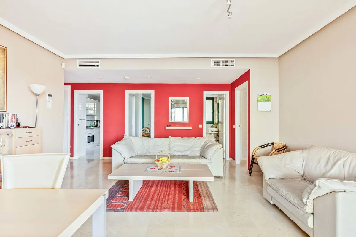 784f3350-43d4-4a1a-a707-dada3784b3a2