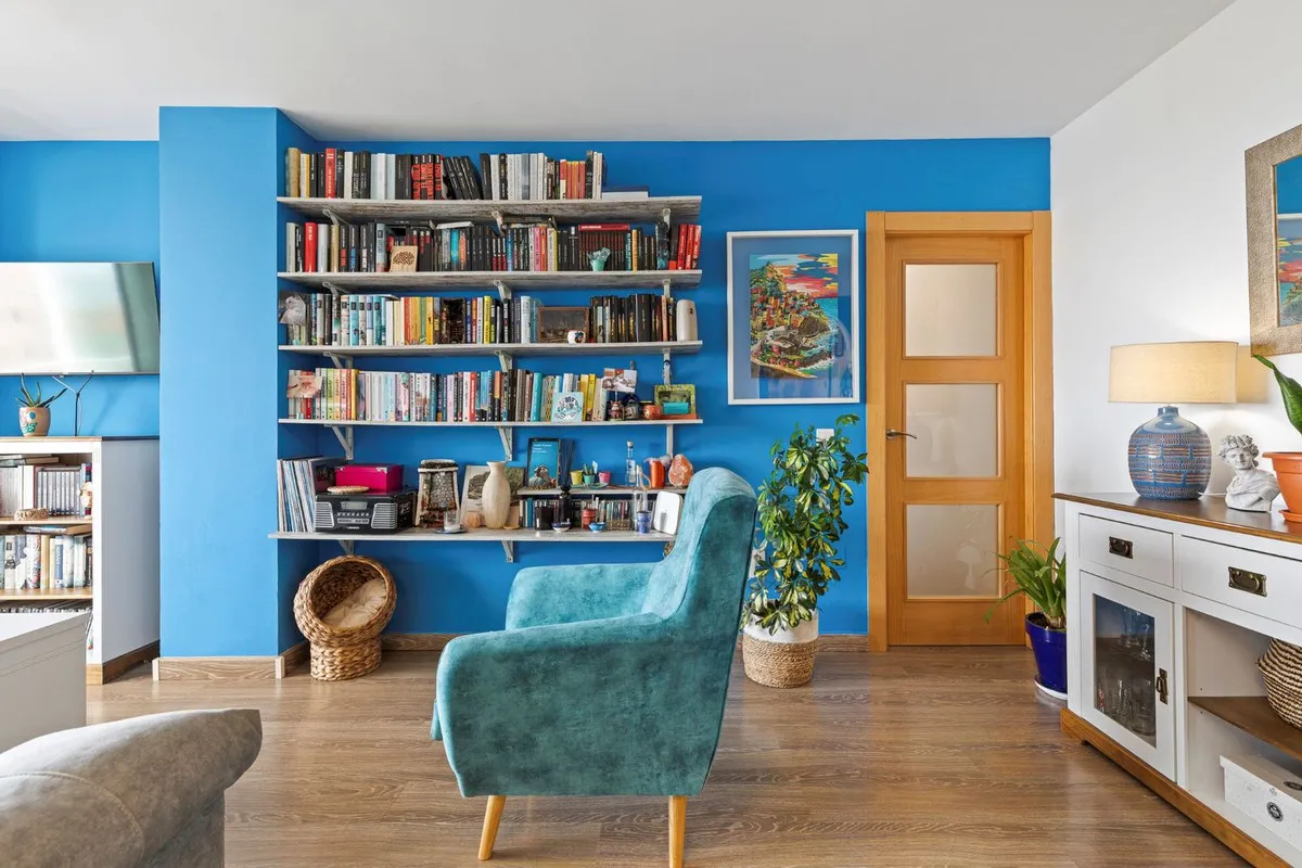 0e6eb12c-b9d8-4c03-9aa0-e13c6731e284