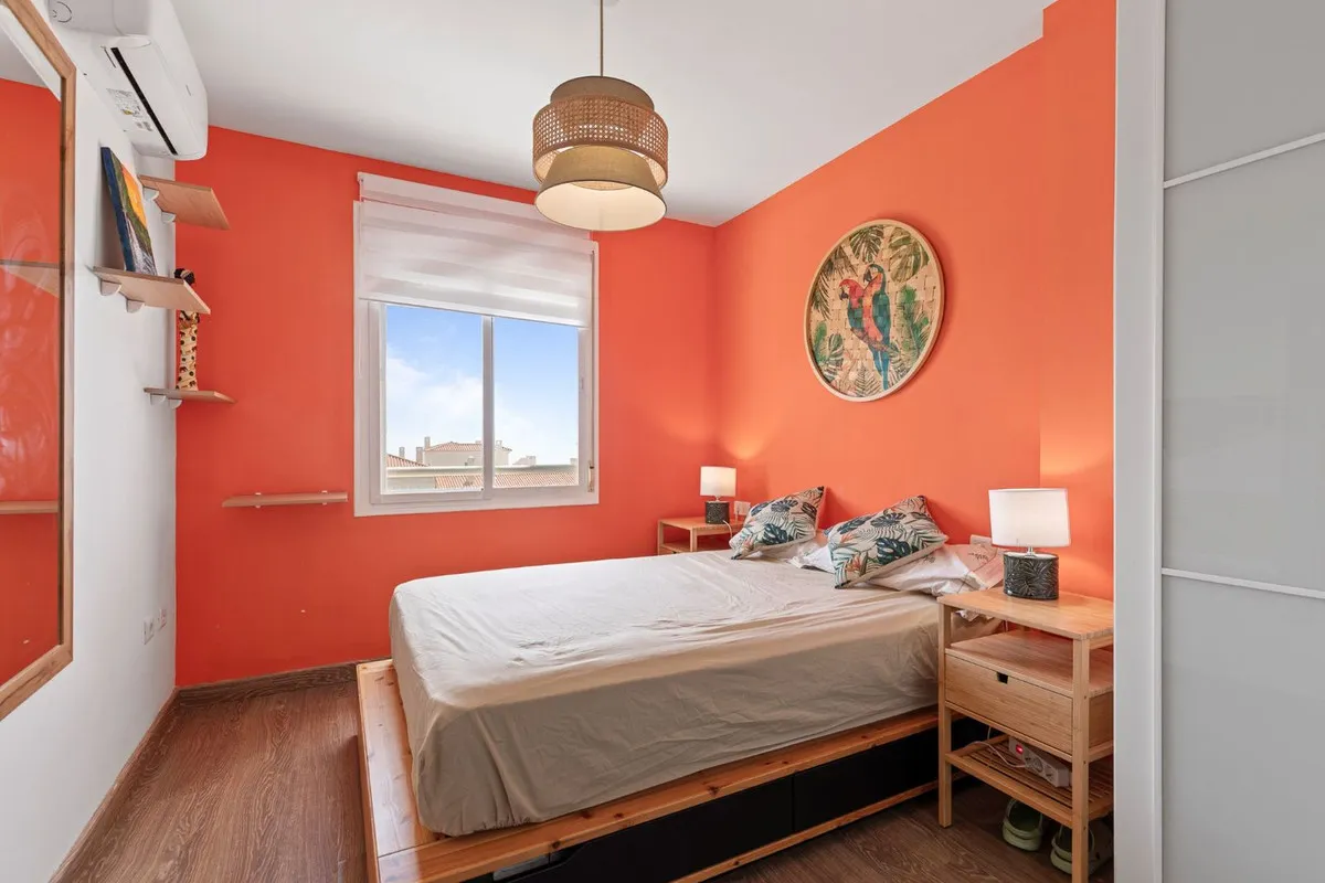 7b304409-50ae-4088-9e59-76a63652ccd6