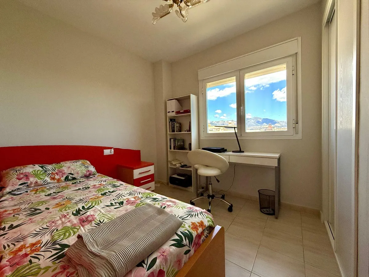 b95844b9-1dd1-4fd8-bfcf-755aa9e108c1