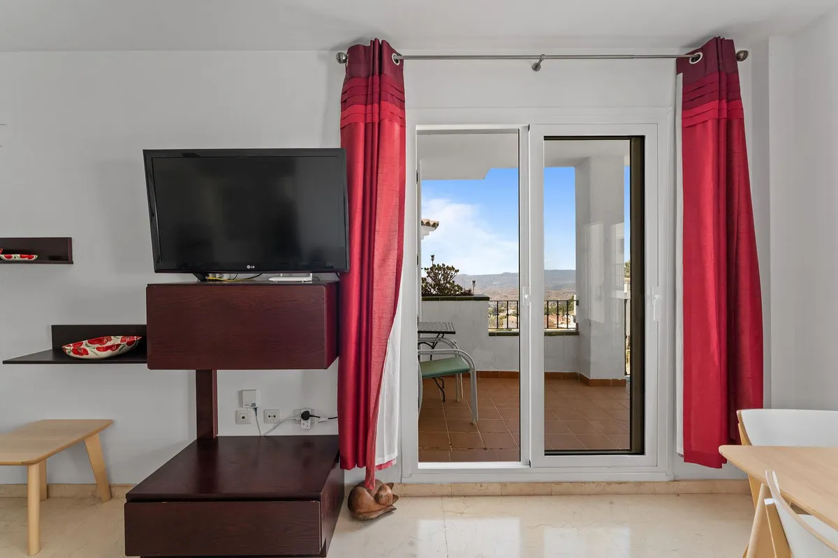 f7c0dbd5-b36e-44f1-8efd-47c71de752c7