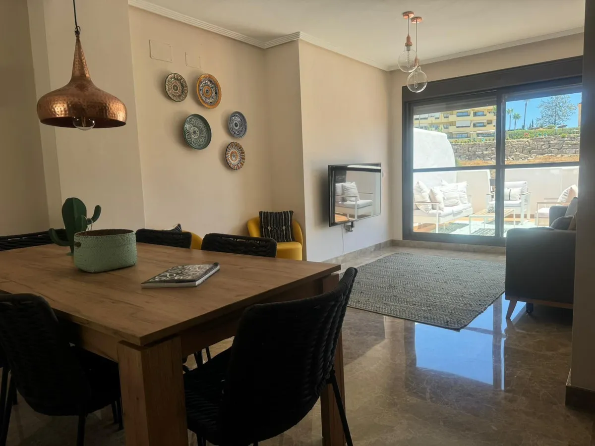 d77d1193-cb54-48ae-817c-97e8e0d6d531