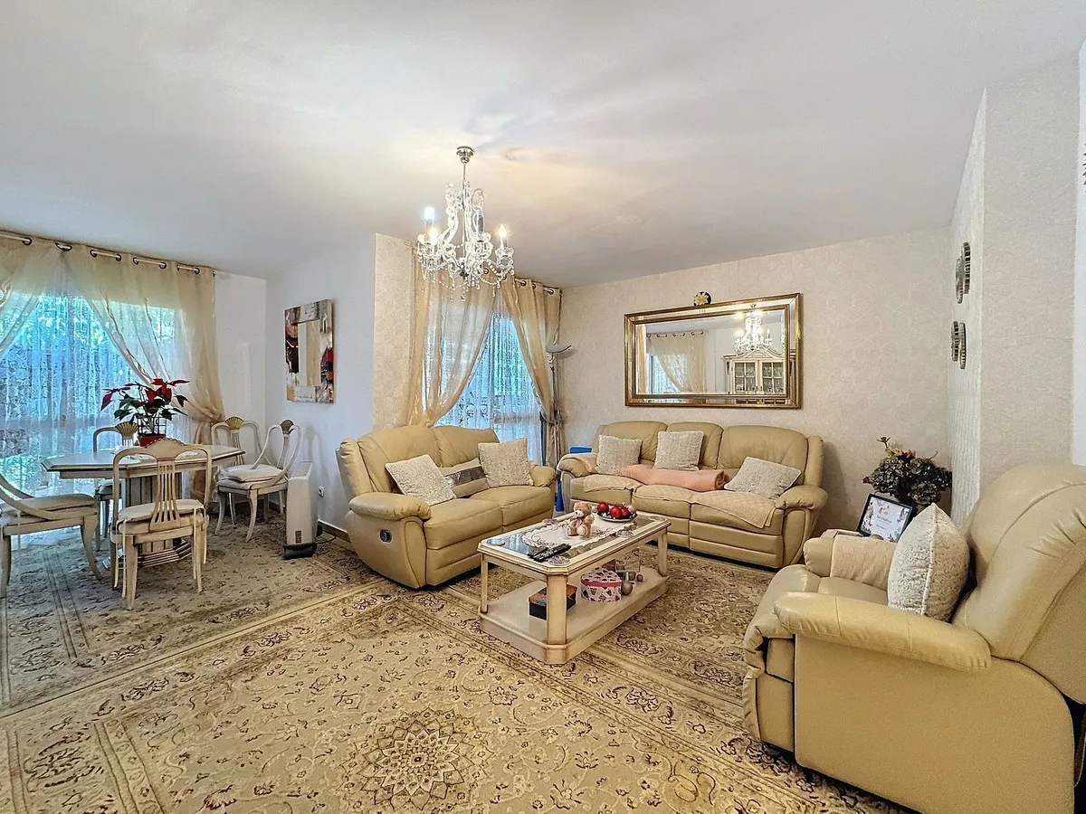 0d7f6e5f-b57c-4c91-bfd8-5f93e6da996e