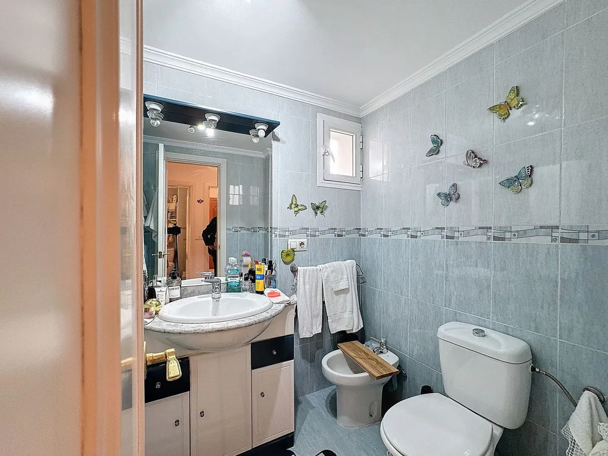 aa20e651-f237-4307-b241-66d637e0b390