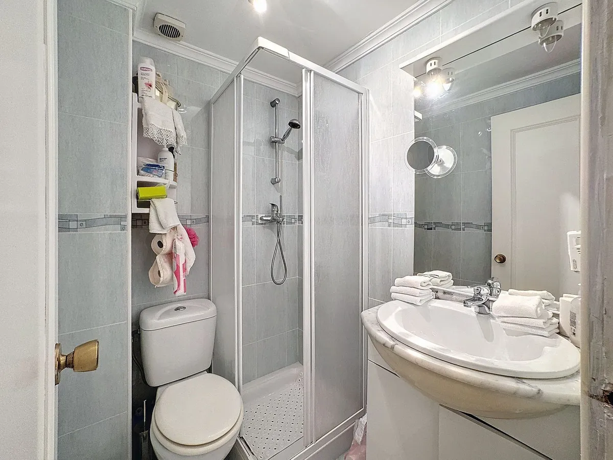 c2a7dd21-c10c-4144-8122-9716ca5263c3