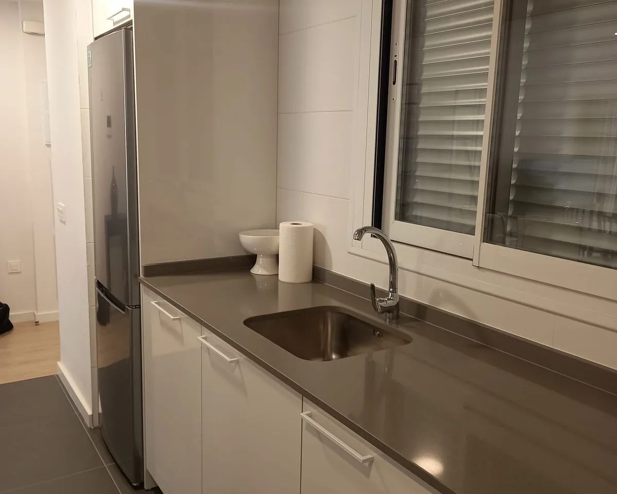 4fa55aae-4884-4159-a6be-7690466a2204