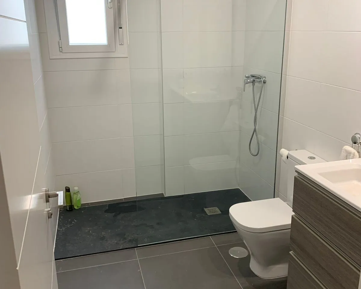 b805823c-7b97-4e82-ba6a-d81f33ba4f60