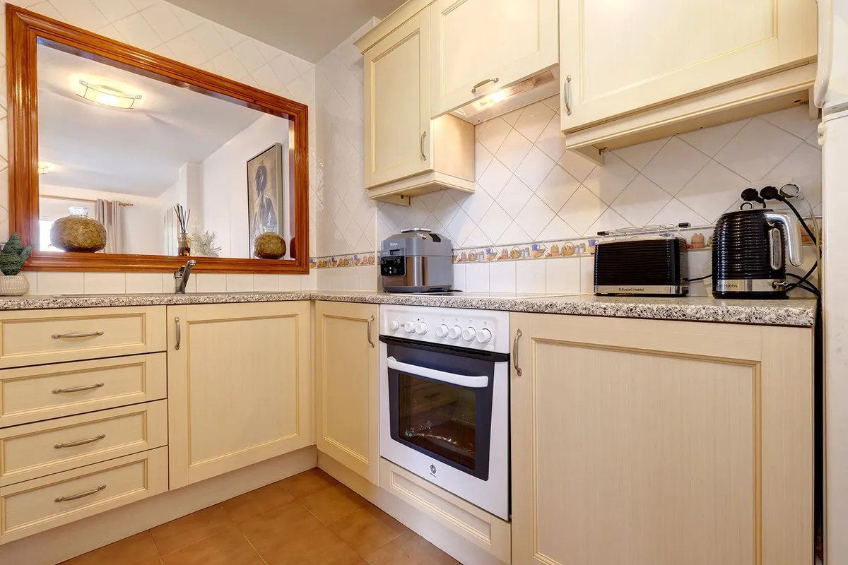 7505f322-4383-4c55-a0b7-8c9b9f083785