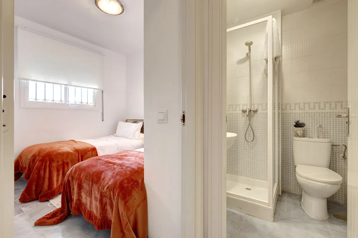 9f4cf030-7a0a-46ca-8637-1107973c0890