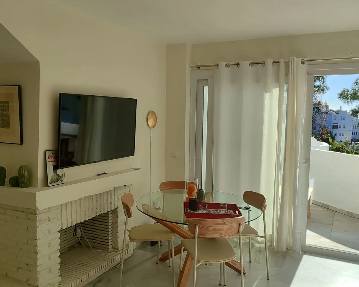 a07f5aac-bfbd-4a9f-b9a6-f7915f05c7d7