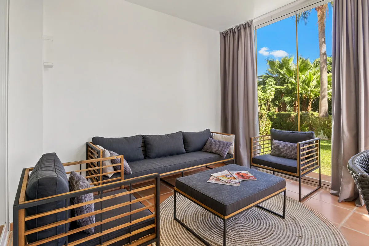 0465f137-1284-456f-b813-8b3840e351c9