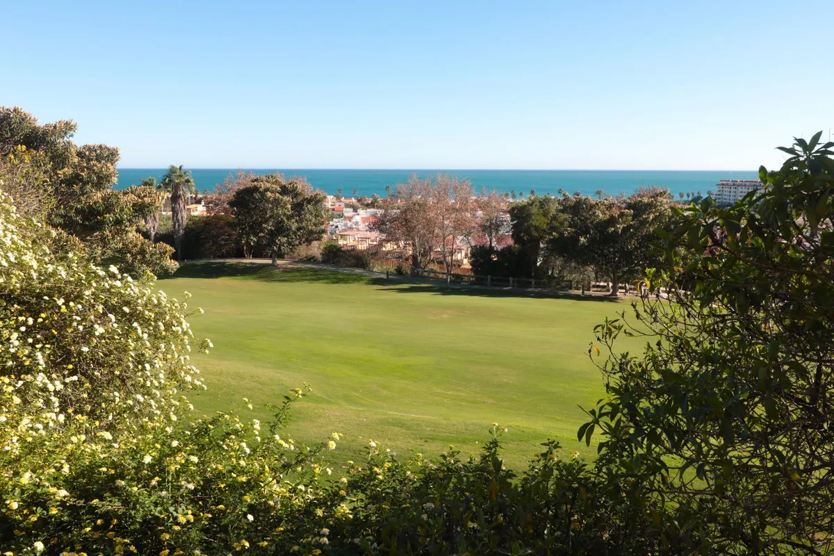 75a47b1a-46a6-453c-9954-6ad25fd34b1e