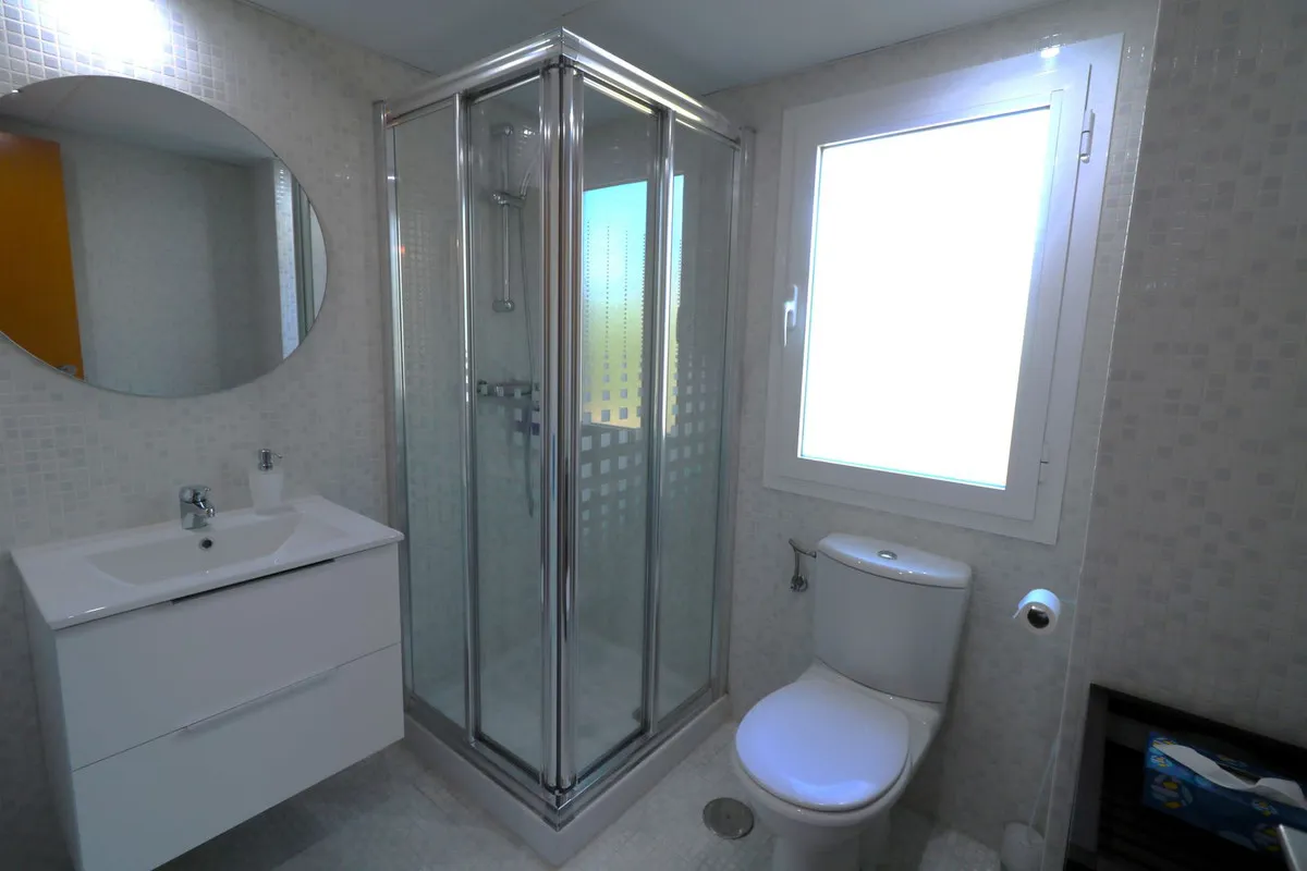 cceeef57-7e85-40ef-bee1-c0e63eb76b53