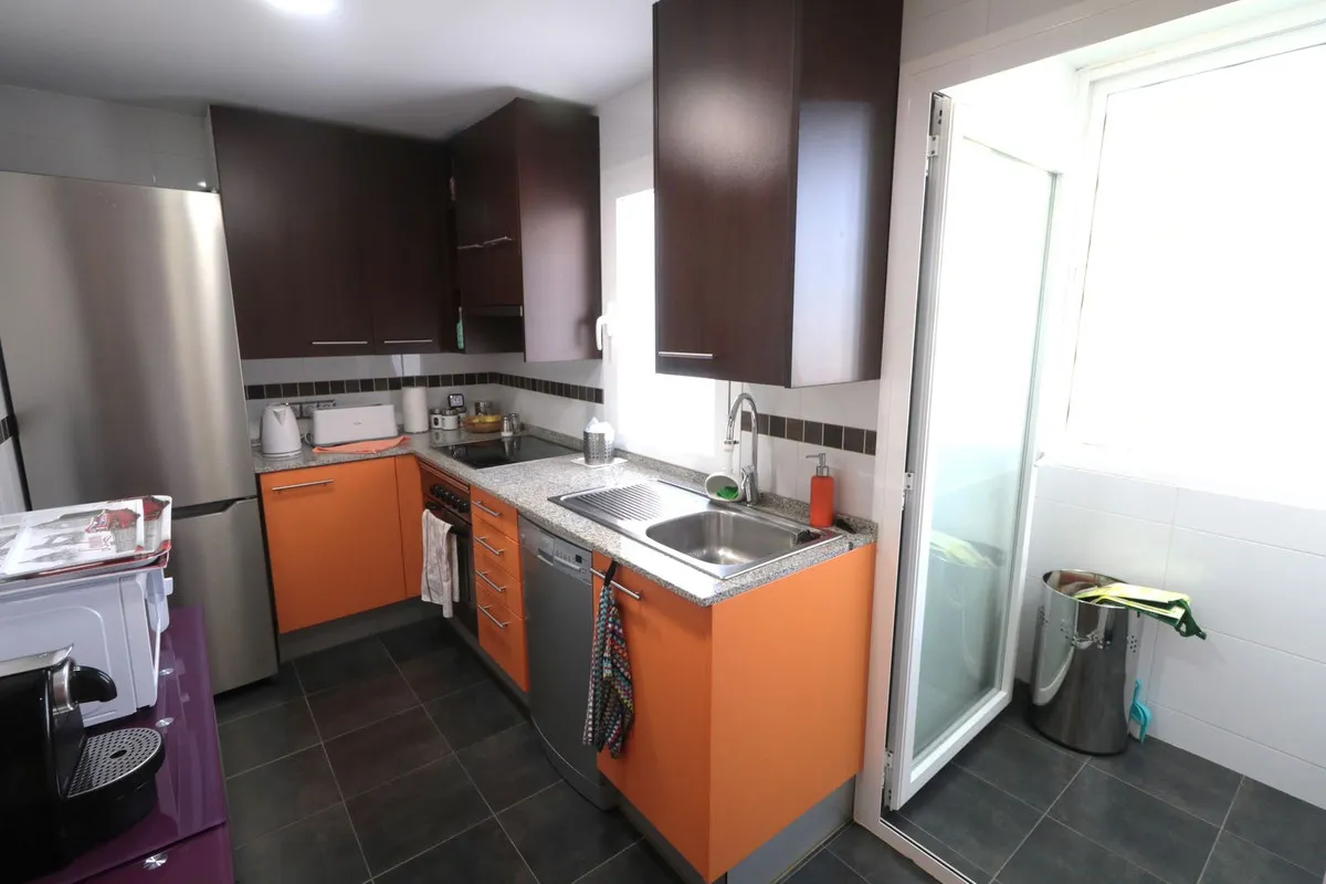 d62a4269-fa50-4d8d-bd3d-edcf7a918939