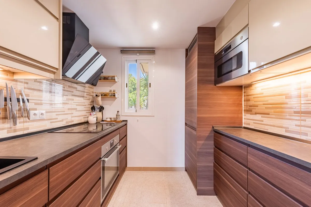 08aae123-5062-4f7a-891f-249b6f944ce4