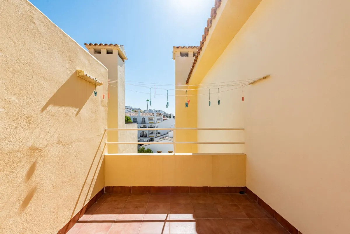 103cc02b-f363-46df-b7a3-bf5ccefabebe