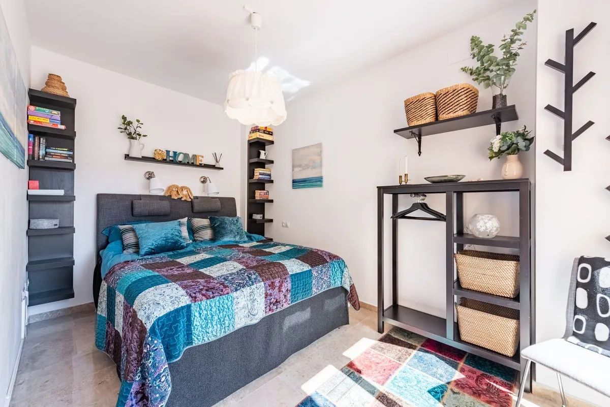 6dafb98c-60d9-4bd1-9e66-a7bdc110c4f7