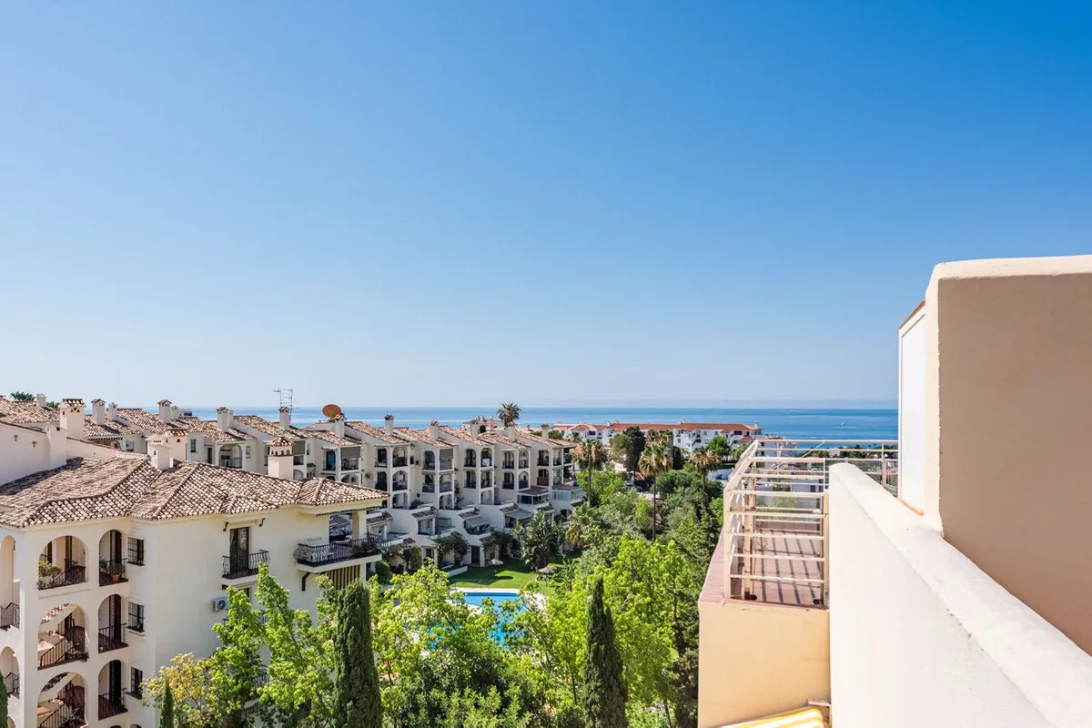 cf909e40-7b11-41b9-9fb3-218dacff6071