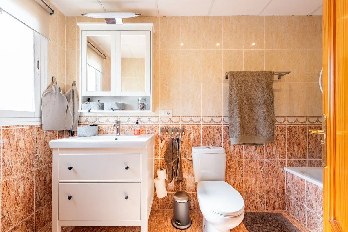 f1f88066-f505-4e77-b857-4c947524f0ad