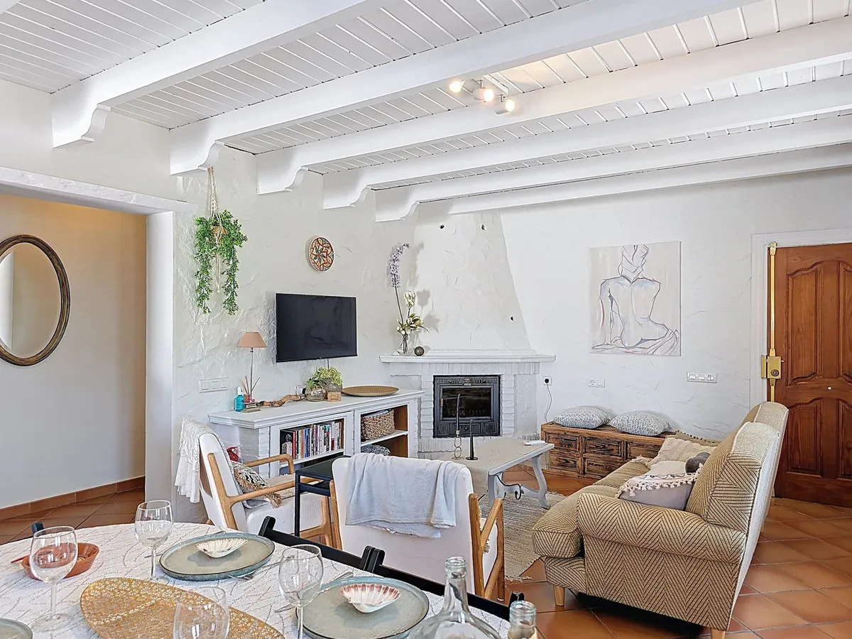 1911d460-9933-4bc9-bab2-8d9d7da45735