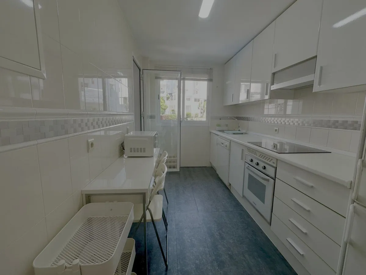 6e60b1d4-9d8e-4645-9cd2-b6fe0b0bb7ca