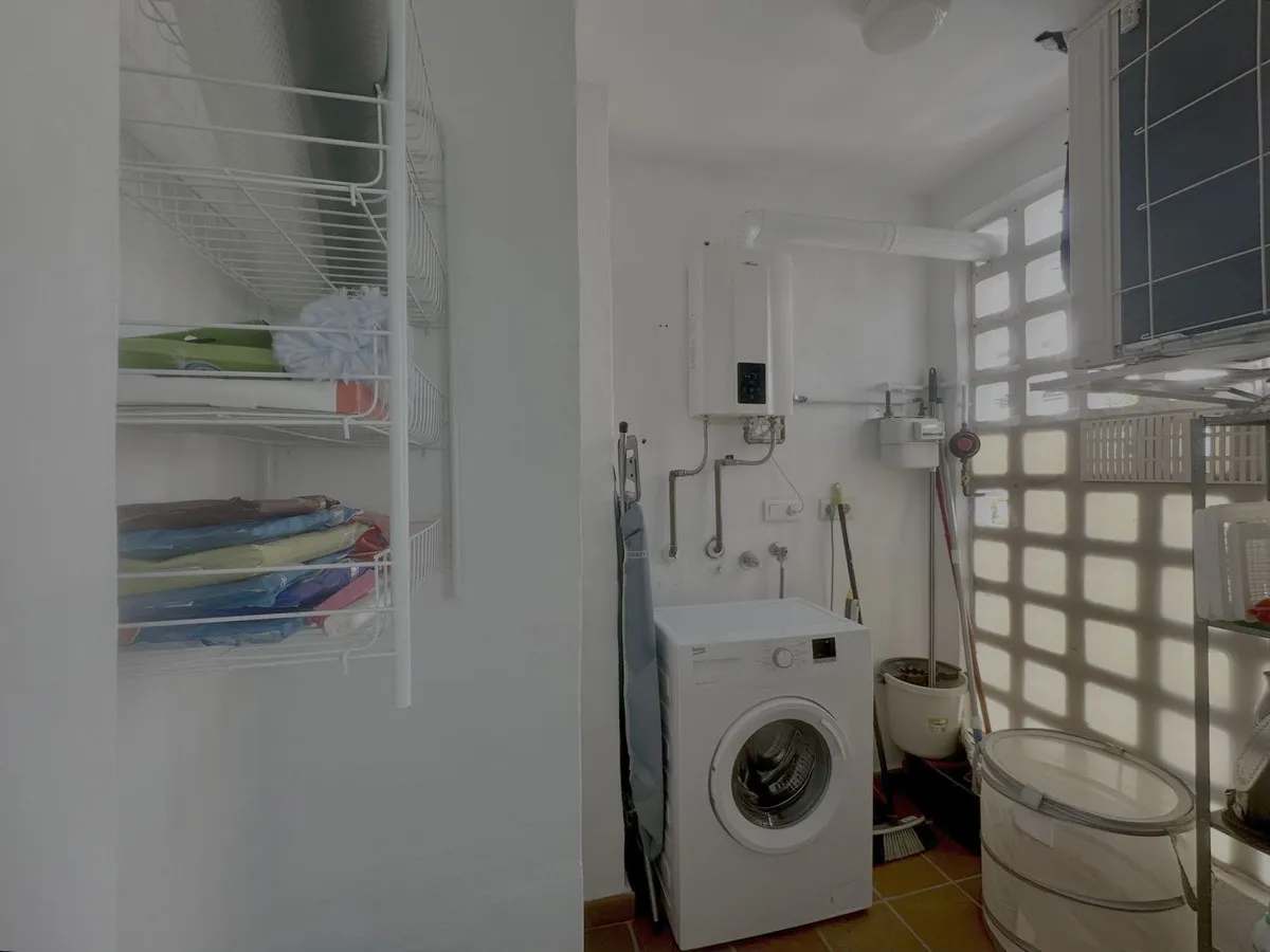 87fa97a6-27d0-4247-8d56-889e304346e2