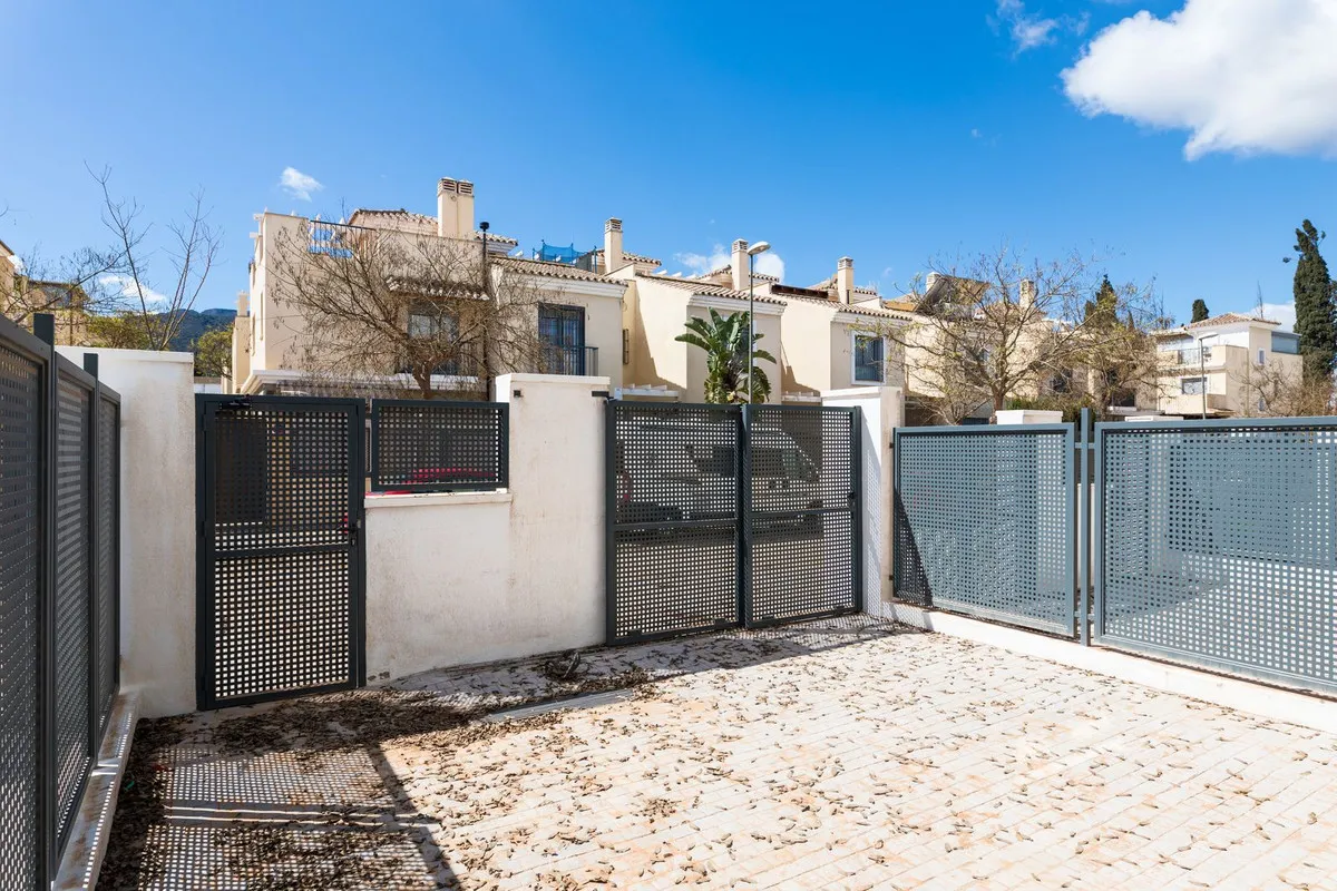 562eead1-101f-46f1-8f93-33e3abdaae73