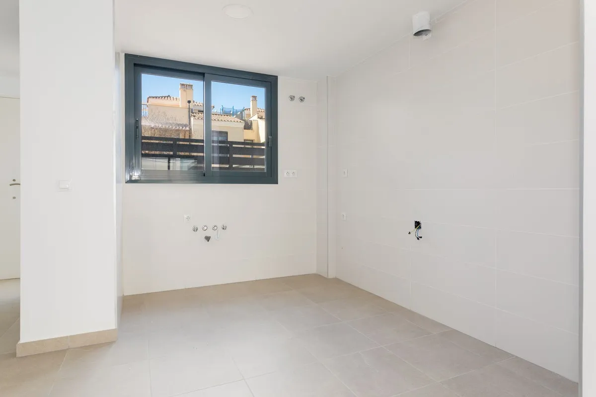 7523452b-de62-46ab-992d-26bd0a9079e3