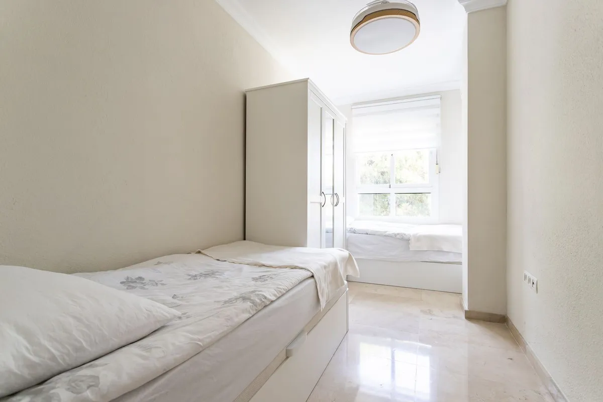 48bc1bdd-745d-46e0-a582-de8b1ec540c1