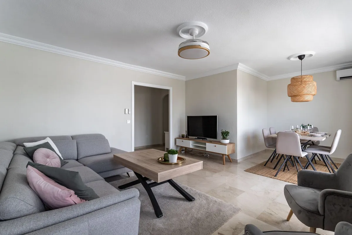 5944d10f-0578-4200-87e8-e3974084693c