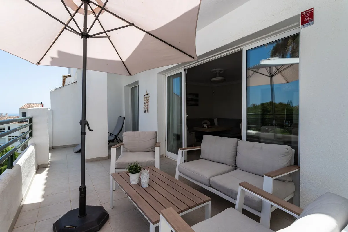 ee065bfc-b128-4798-a71b-da16029abe9f