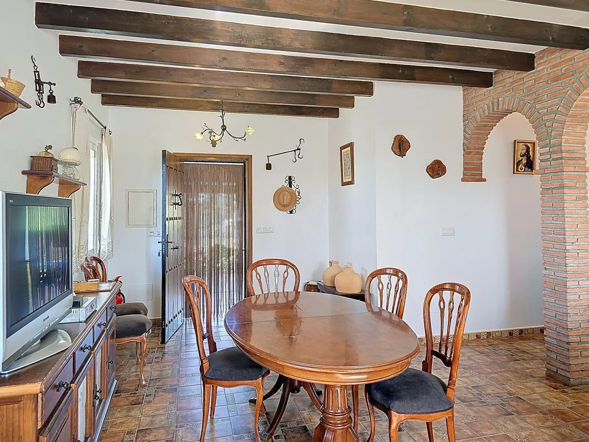 09f3bc71-c96e-49a0-b083-0e6eb5d15d39