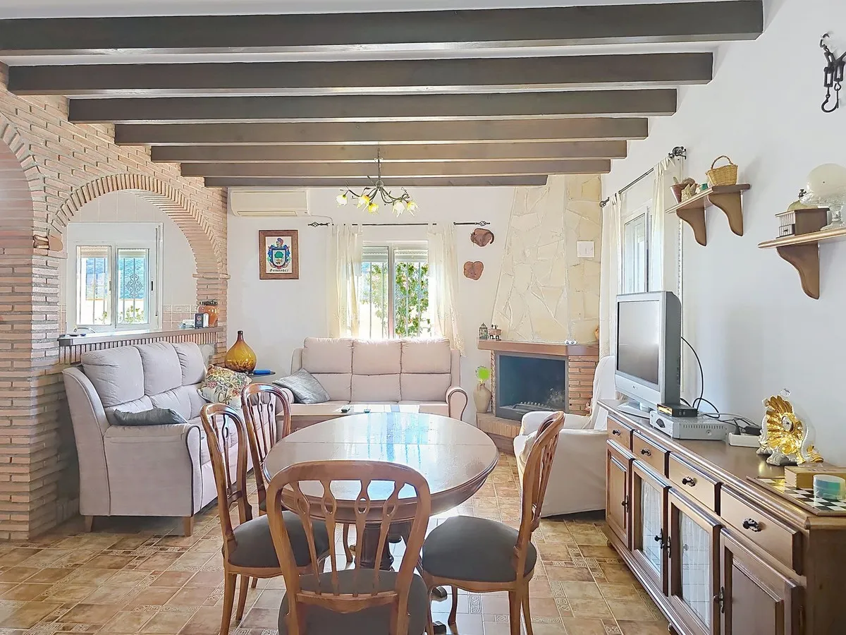 5a7e97e9-07c9-4a87-9762-f534116c8477