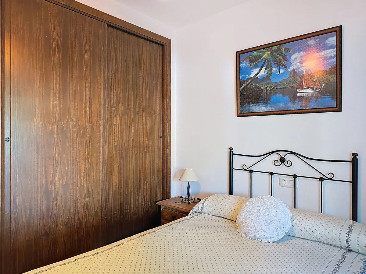 bd118695-4ccf-4c48-a7c1-2633e1a05c5e