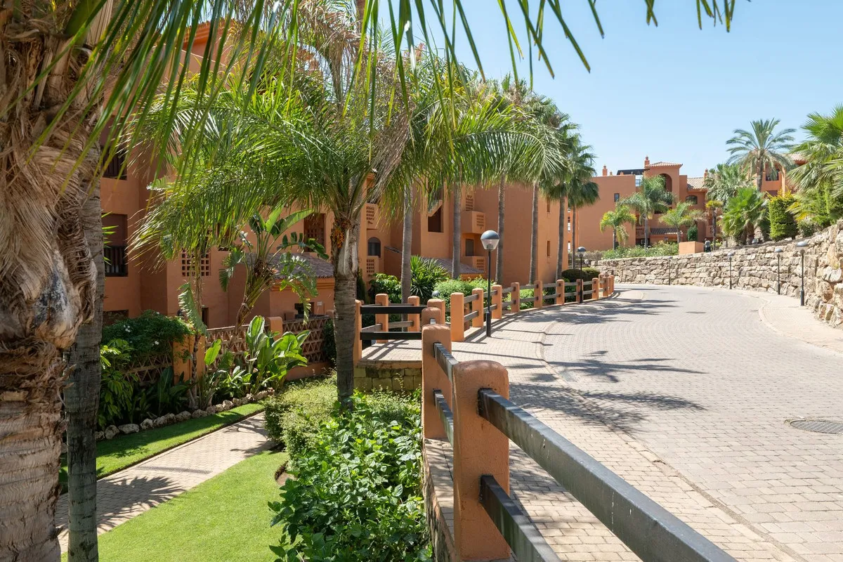 059cdca3-f30e-4abe-bcf5-35ae870e1709