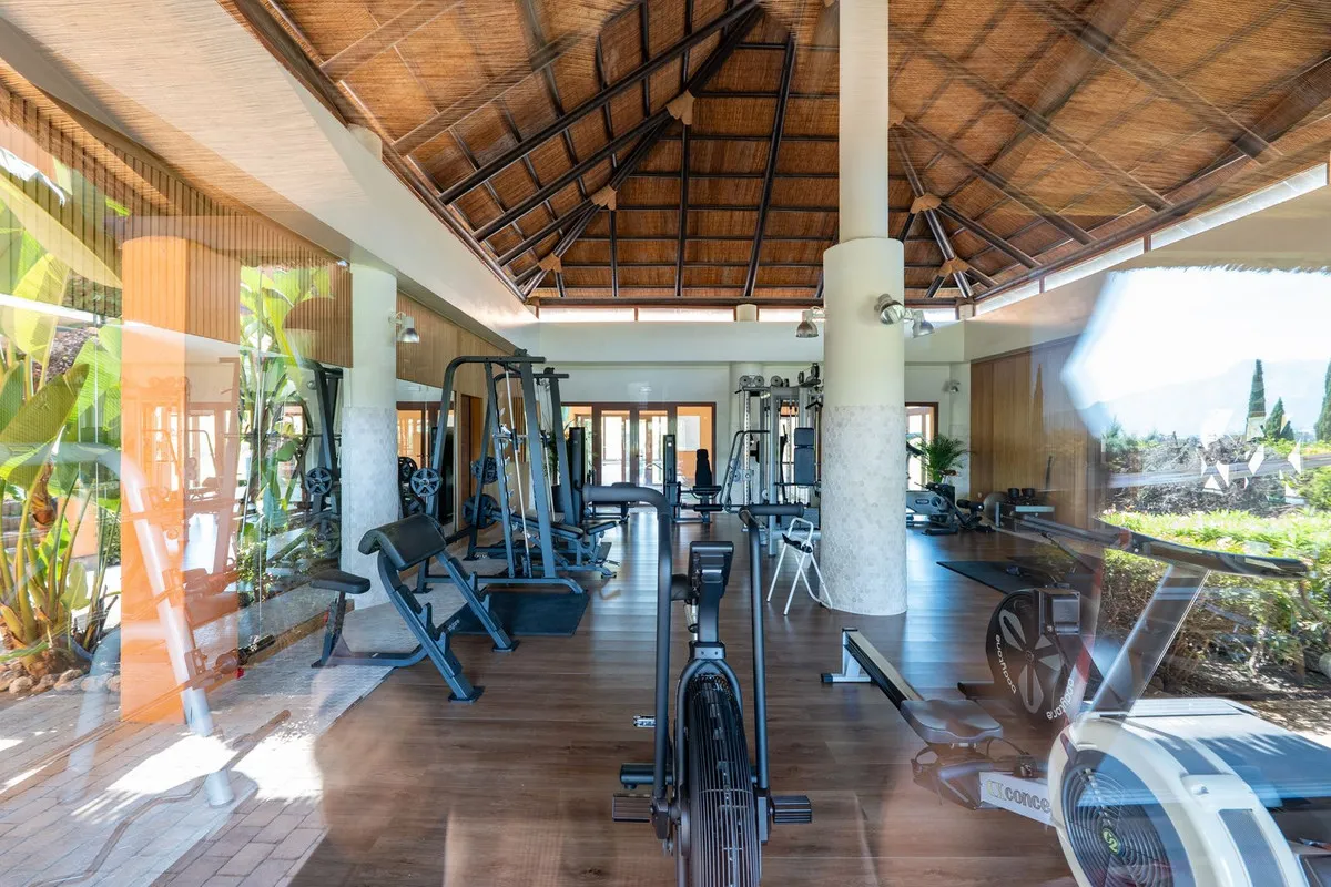 423fbee9-b40a-4818-a028-4d37d3b75d96