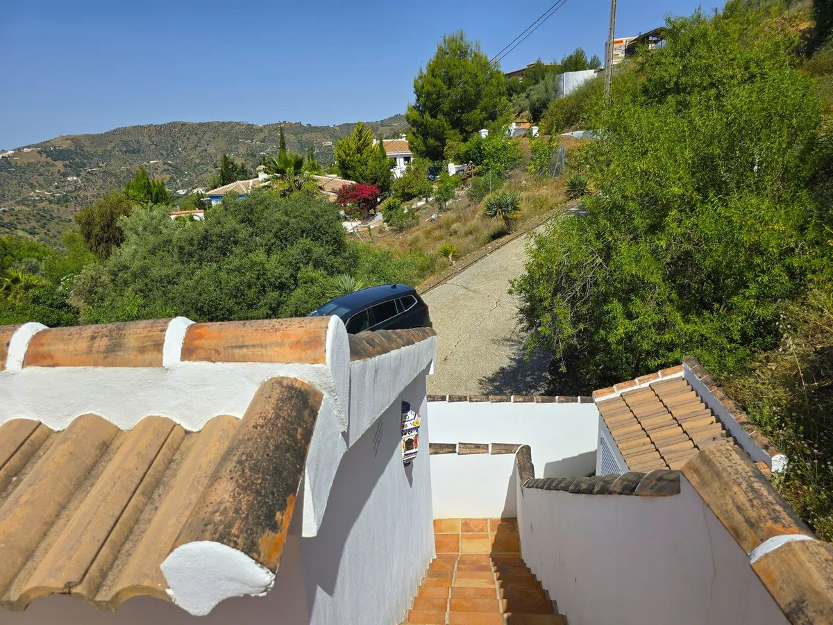 59da209b-b260-4d25-82c3-a2650d37e772