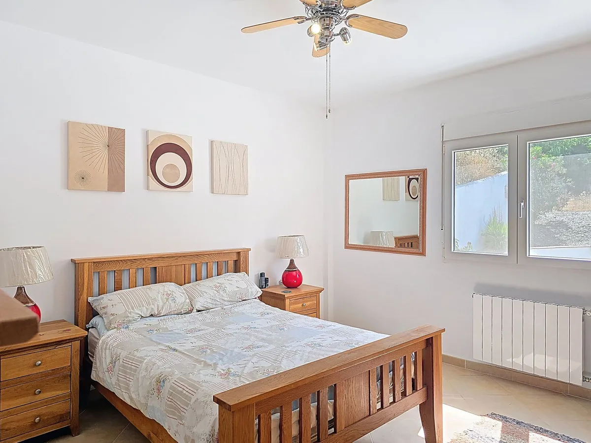 d7246b11-541f-4782-9ae8-3e62be572b72